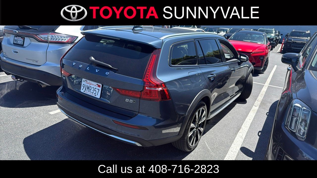 volvo v60 cross country 2024 YV4L12WB7R2136882 image volvo v60 cross country 2024 YV4L12WB7R2136882 image